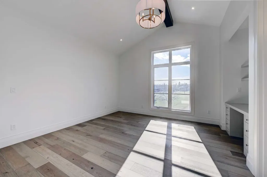 3614 10 Street SW Calgary AB T2T 3H8