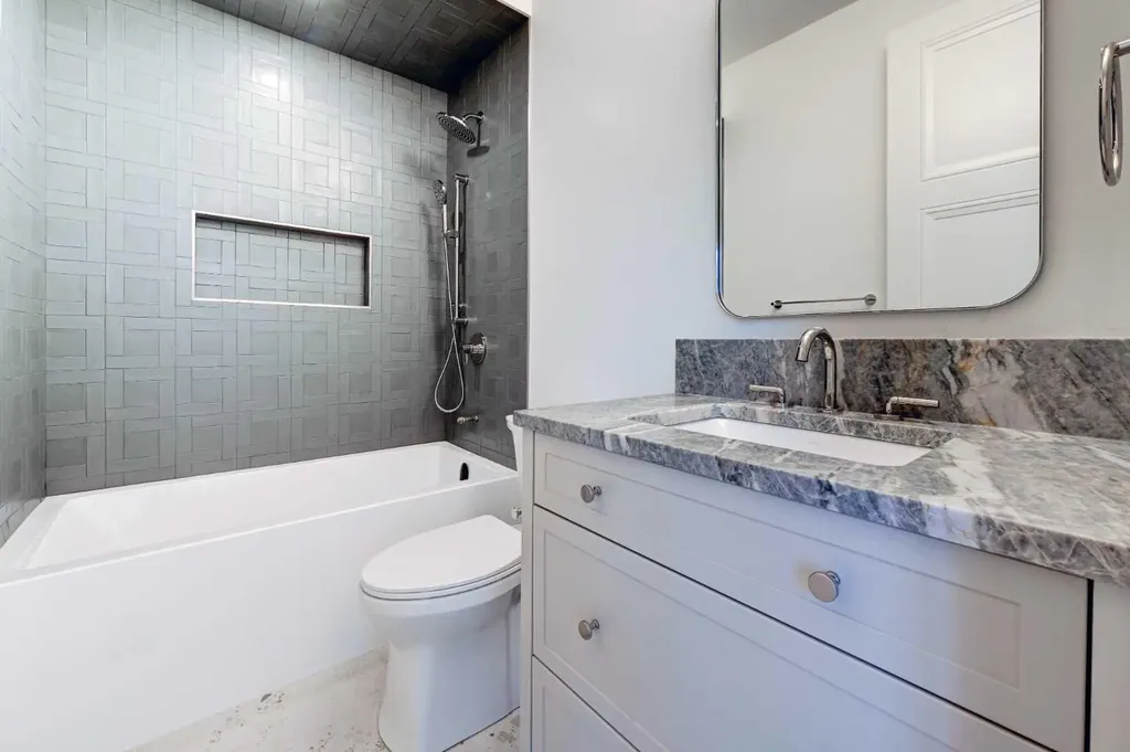 3614 10 Street SW Calgary AB T2T 3H8