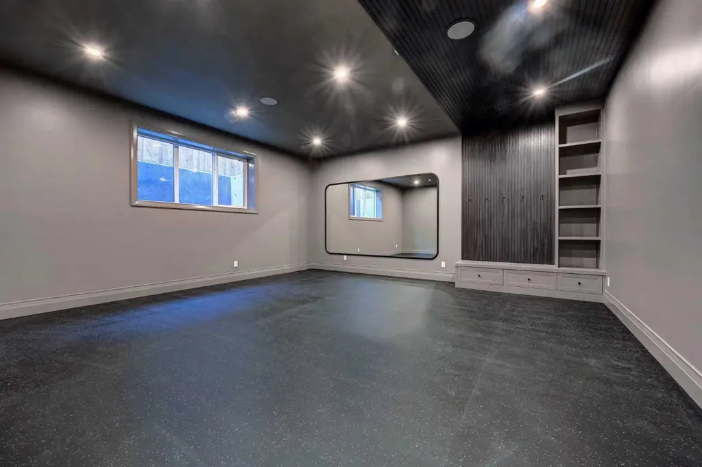 3614 10 Street SW Calgary AB T2T 3H8
