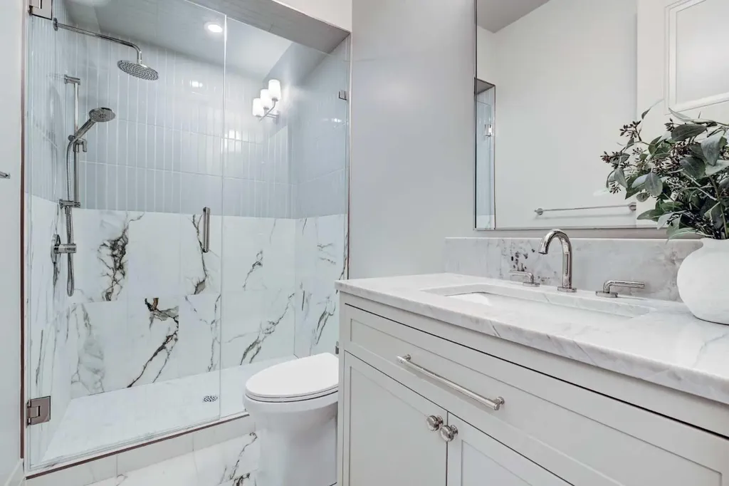 3614 10 Street SW Calgary AB T2T 3H8
