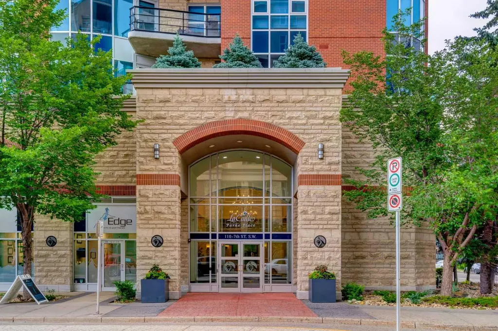 110 7 Street SW Calgary AB T2P 5M9