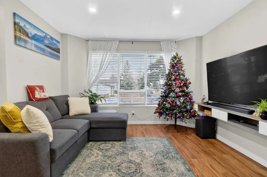 1451 Berkley Drive NW Calgary AB T3K 1T6