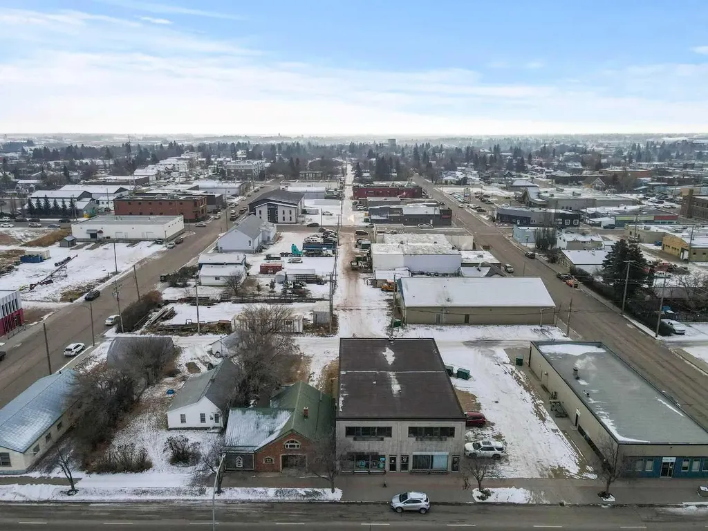 4707 51 Avenue Camrose AB T4V 0V3