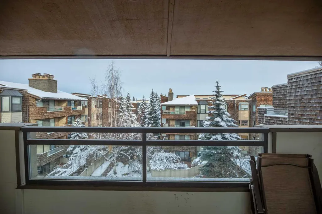 3730 50 Street NW Calgary AB T3A 2V9