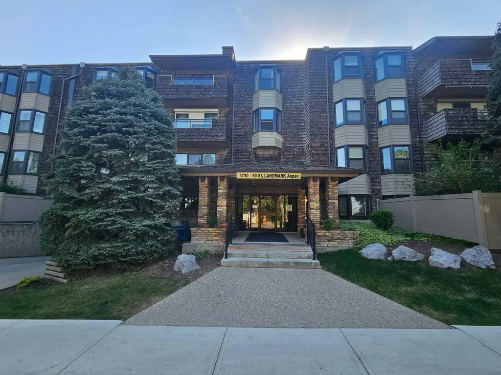 3730 50 Street NW Calgary AB T3A 2V9