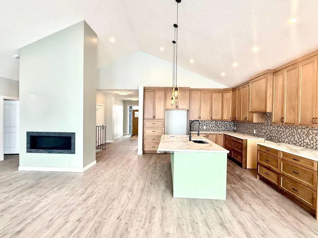 131 Westview Drive Nanton AB T0L 1R0