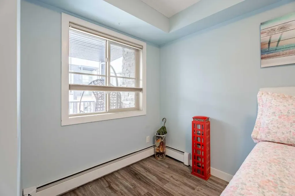 2715 12 Avenue SE Calgary AB T2A4X8