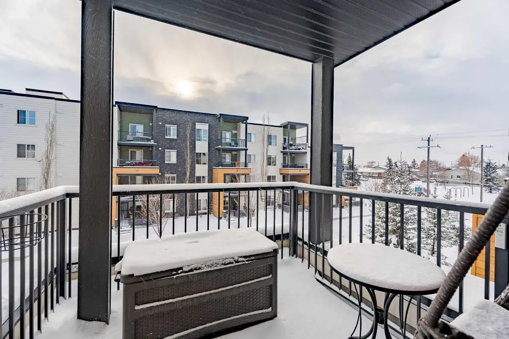 2715 12 Avenue SE Calgary AB T2A4X8