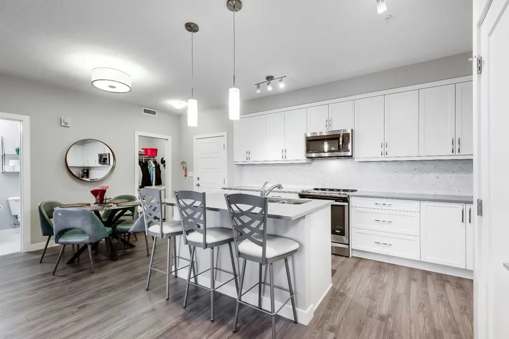 150 Auburn Meadows Manor SE Calgary AB T3M 2S6