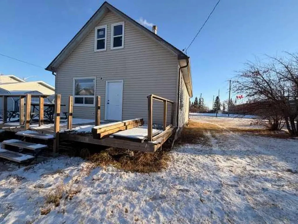 4832 49 Street Hardisty AB T0B 1V0