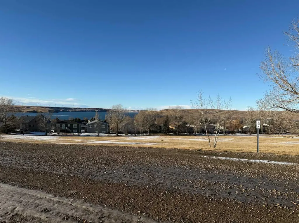 202 Royal Oak Lane Rural Vulcan County AB T0L 0R0