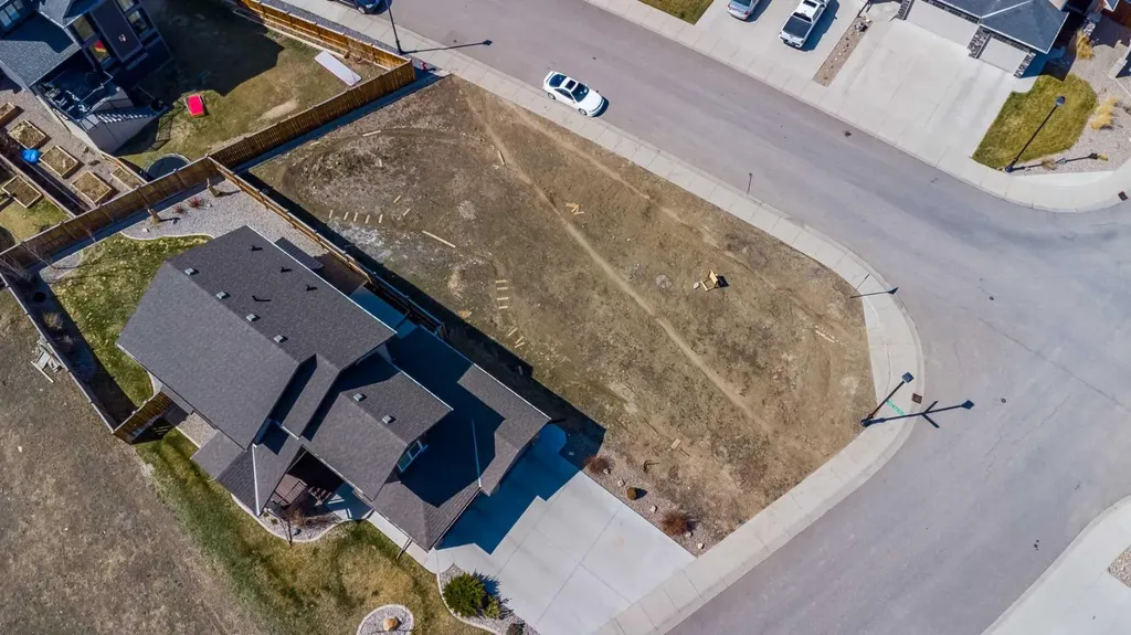 14 Canyon Estates Lane W Lethbridge AB T1K 5W7