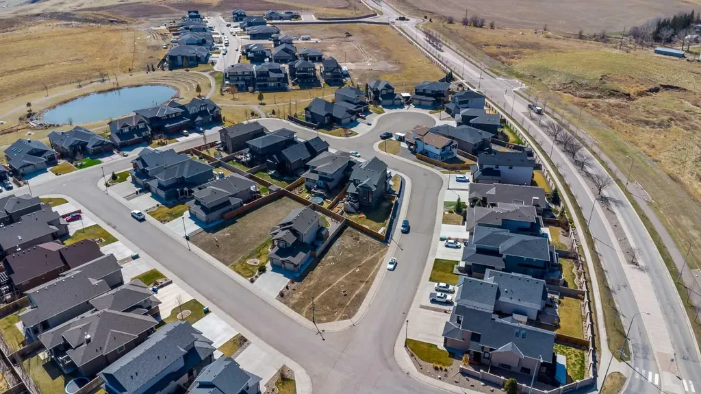 14 Canyon Estates Lane W Lethbridge AB T1K 5W7