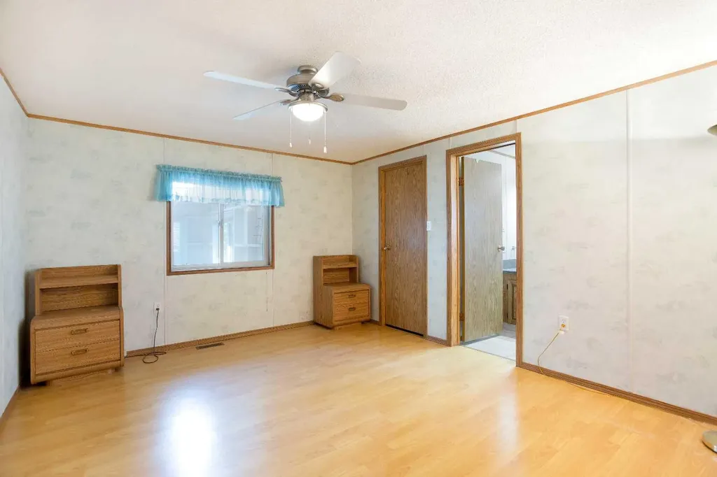 99 Arbour Lake Road NW Calgary AB T3G4E4