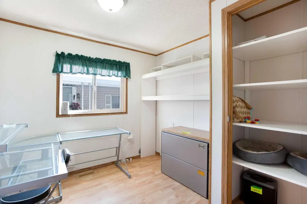 99 Arbour Lake Road NW Calgary AB T3G4E4