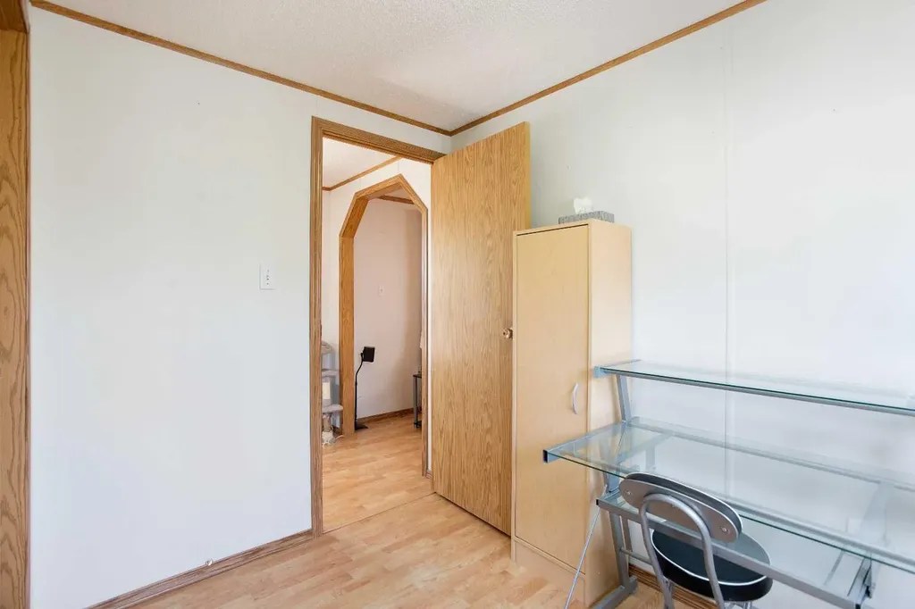 99 Arbour Lake Road NW Calgary AB T3G4E4