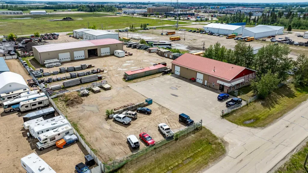 175 Pine Street Rural Red Deer County AB T4E 1B4