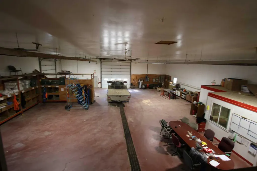 175 Pine Street Rural Red Deer County AB T4E 1B4