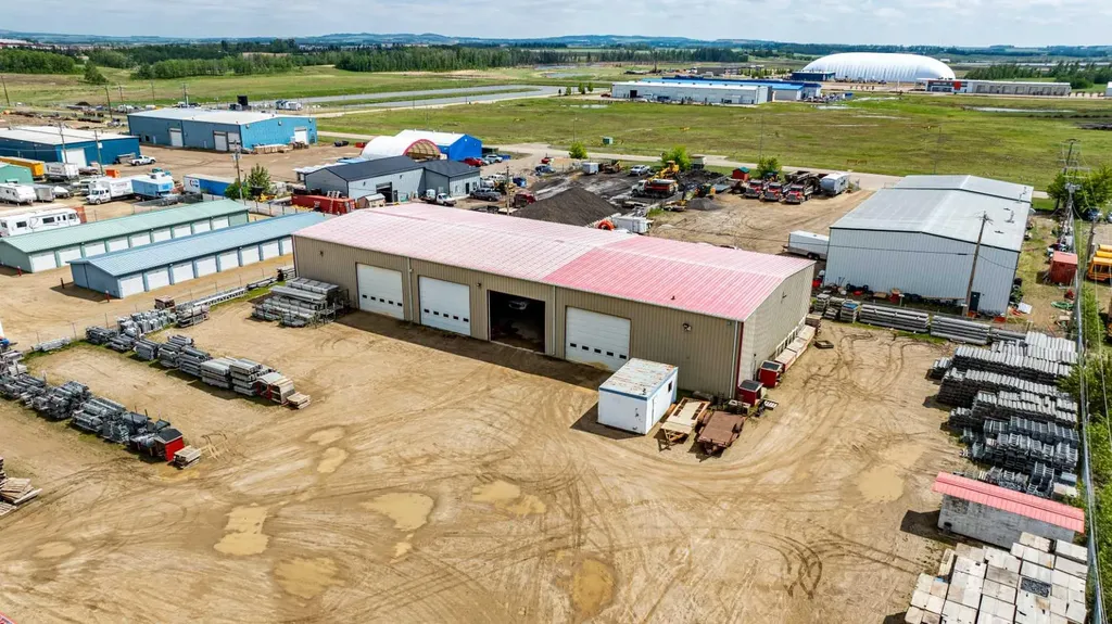 175 Pine Street Rural Red Deer County AB T4E 1B4