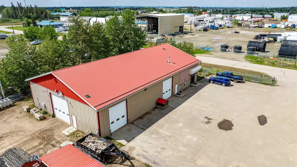 175 Pine Street Rural Red Deer County AB T4E 1B4