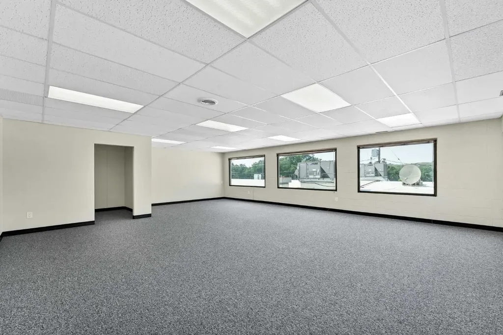 140 Maple Avenue SE Medicine Hat AB T1A 1G7