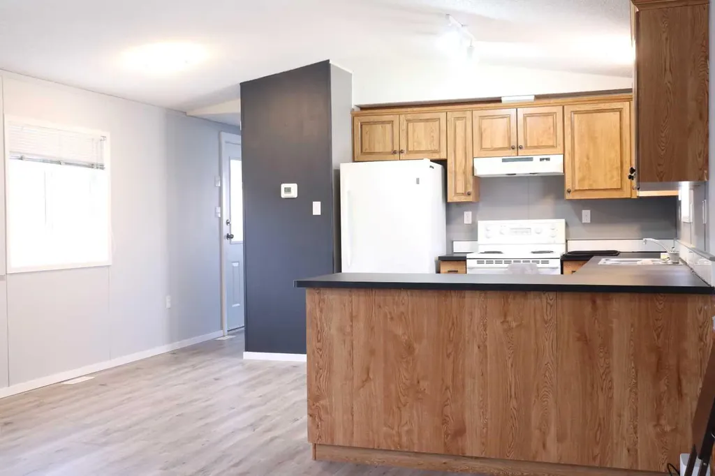 308 Station Boulevard Coaldale AB T1M 1P6