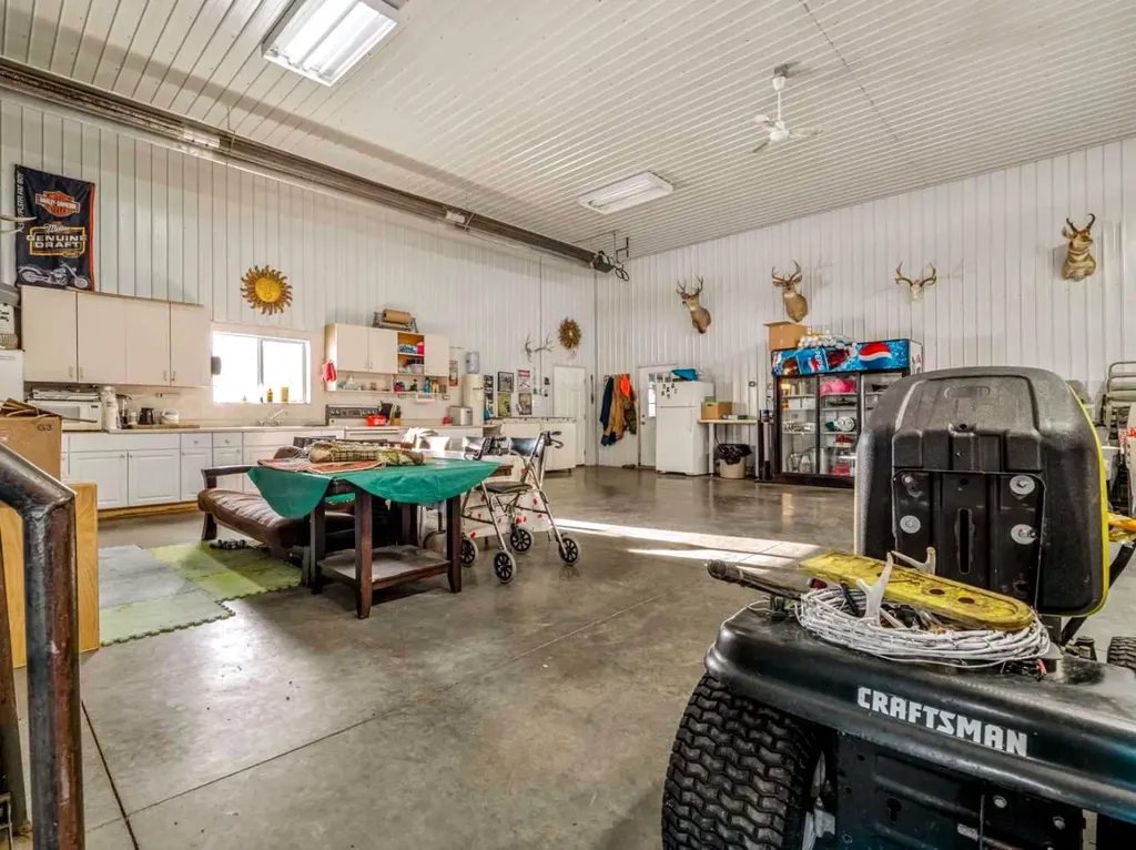 103036 Rng Road 161 Rural Taber M.d. Of AB T1G 2E1
