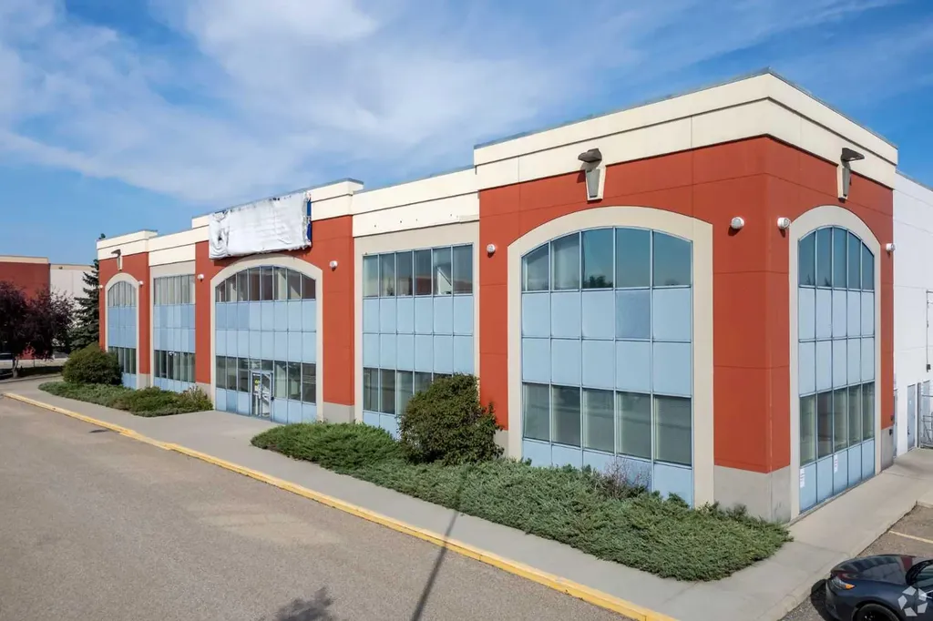 3000 15 Street NE Calgary AB T2E 8V6