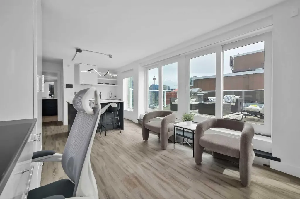 519 17 Avenue SW Calgary AB T2S 0A9