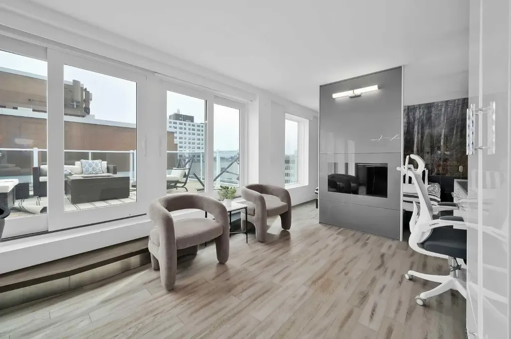 519 17 Avenue SW Calgary AB T2S 0A9