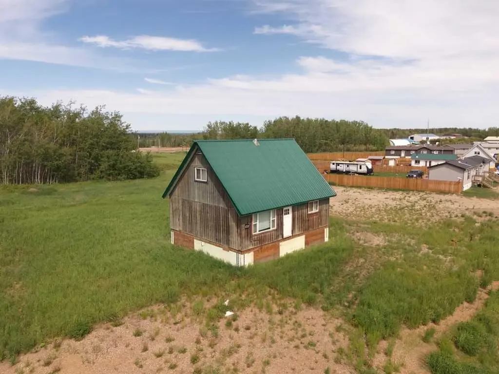 4714 43 Avenue Fort Vermilion AB T0H 1N0