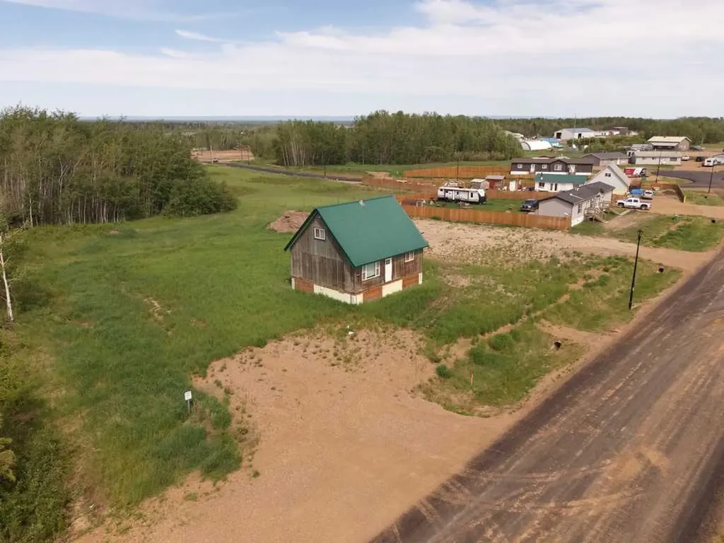4714 43 Avenue Fort Vermilion AB T0H 1N0