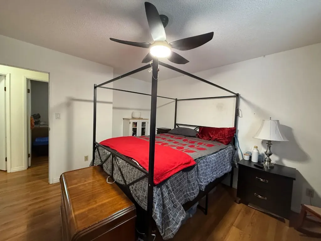 16 Blueberry Drive Whitecourt AB T7S 1G7