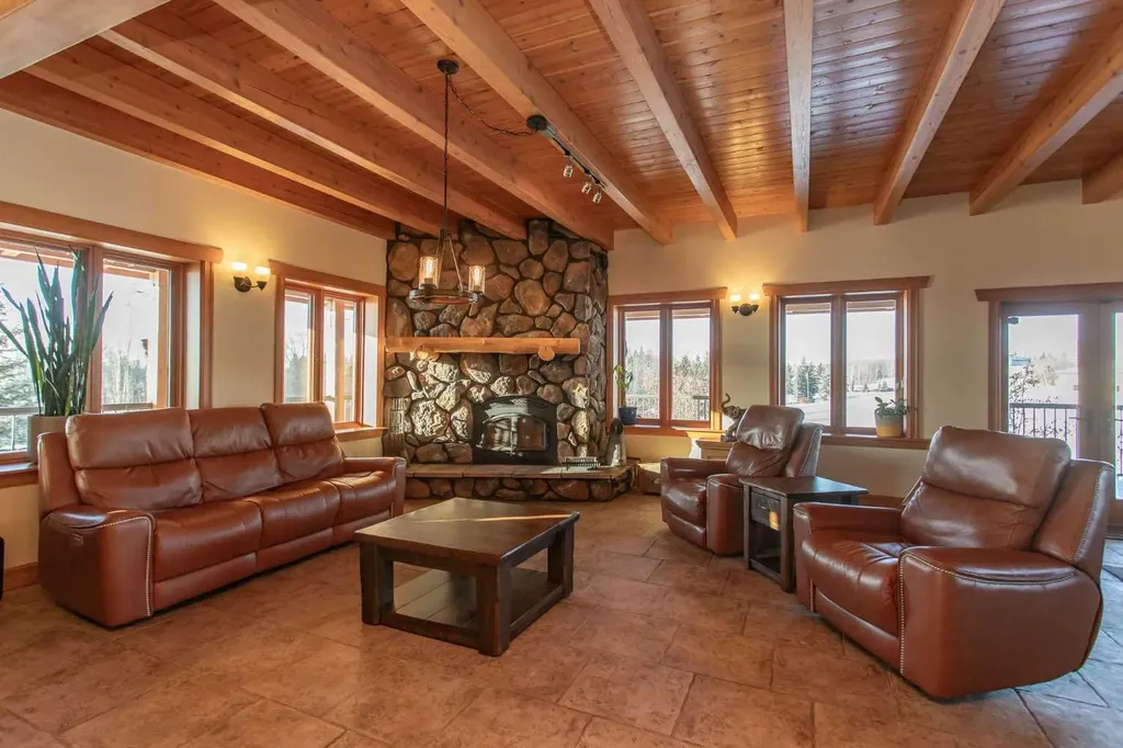 41115 Range Road 272 Rural Lacombe County AB T4L 2N1
