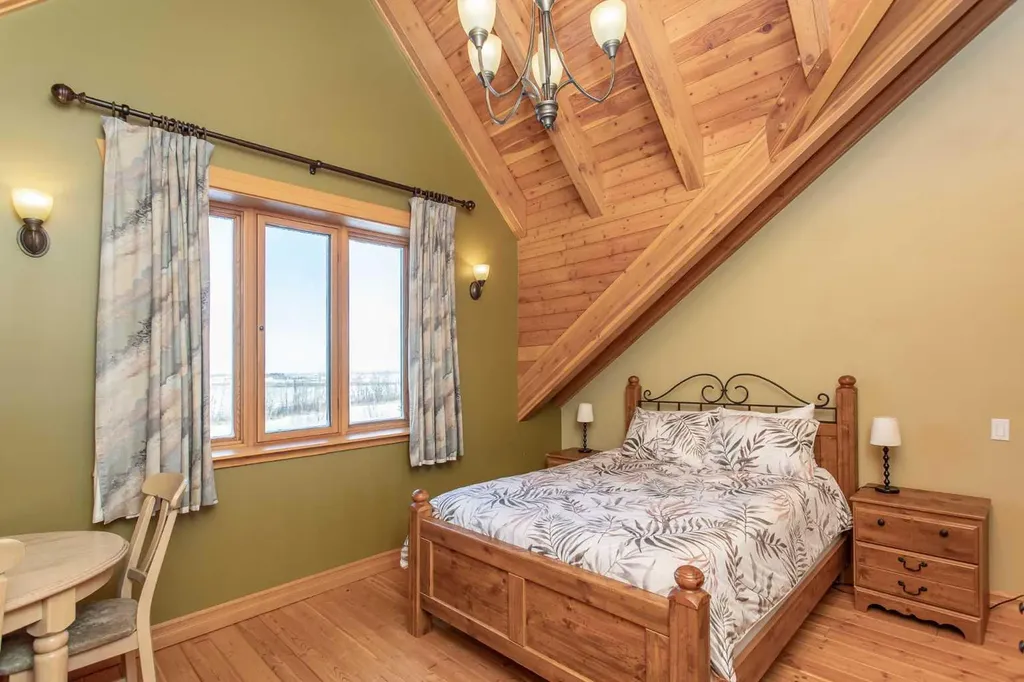 41115 Range Road 272 Rural Lacombe County AB T4L 2N1