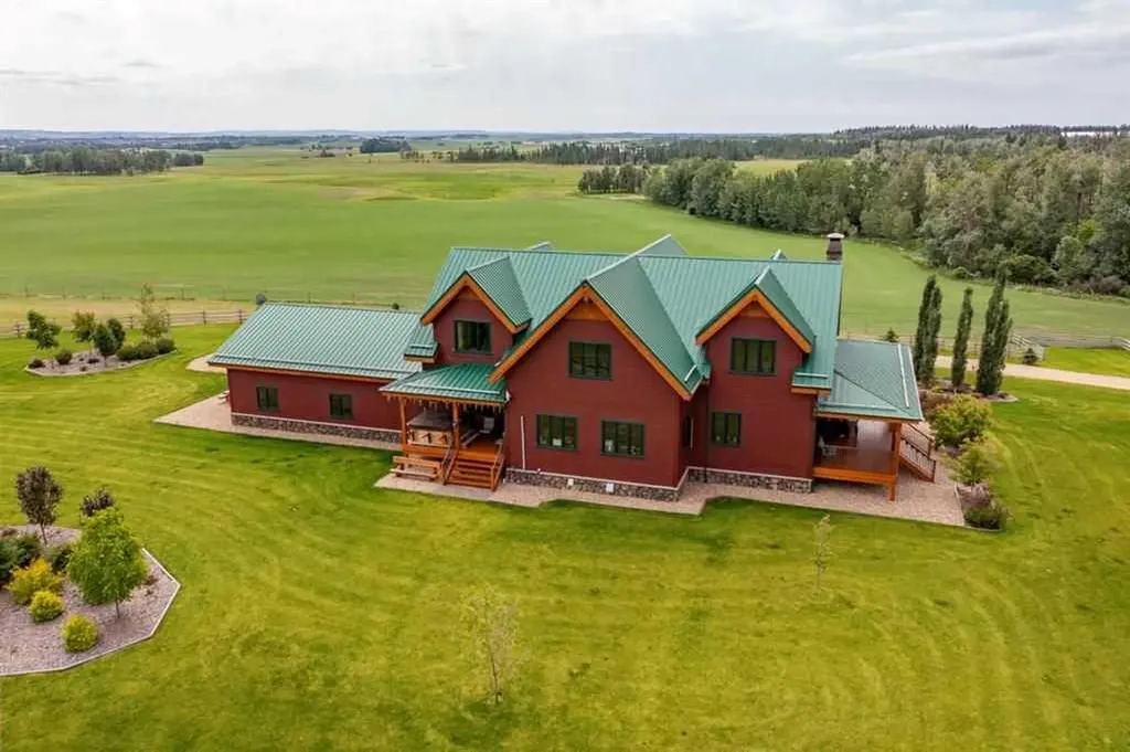 41115 Range Road 272 Rural Lacombe County AB T4L 2N1