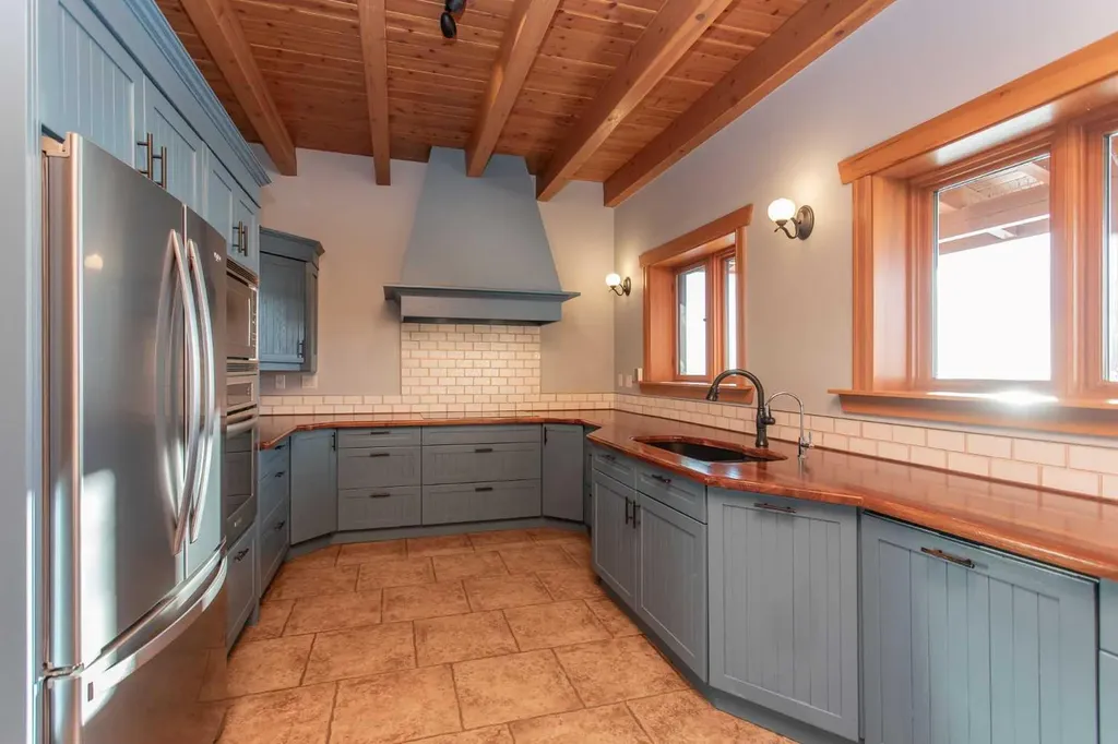 41115 Range Road 272 Rural Lacombe County AB T4L 2N1