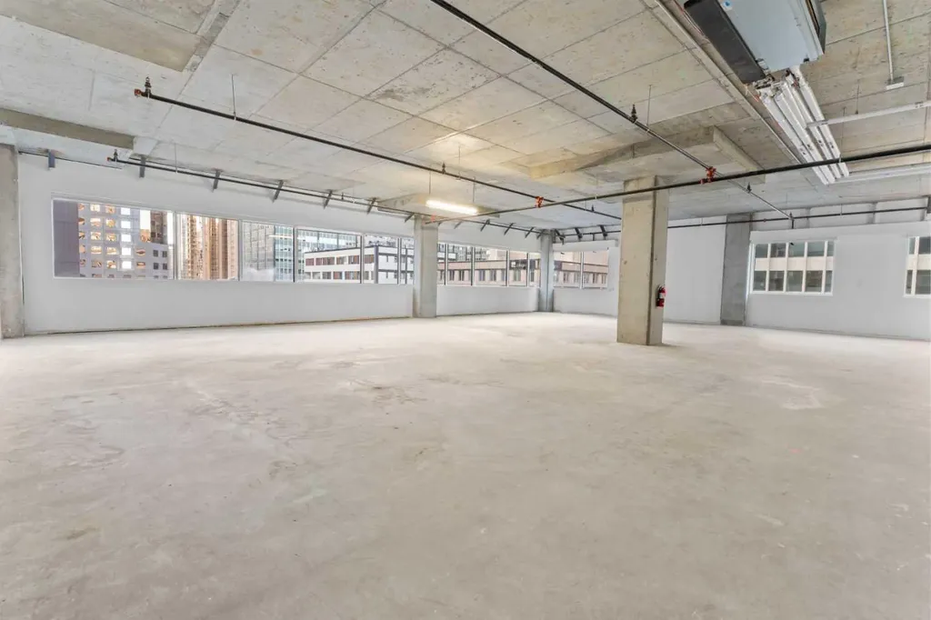 634 6 Avenue SW Calgary AB T2P 1X4