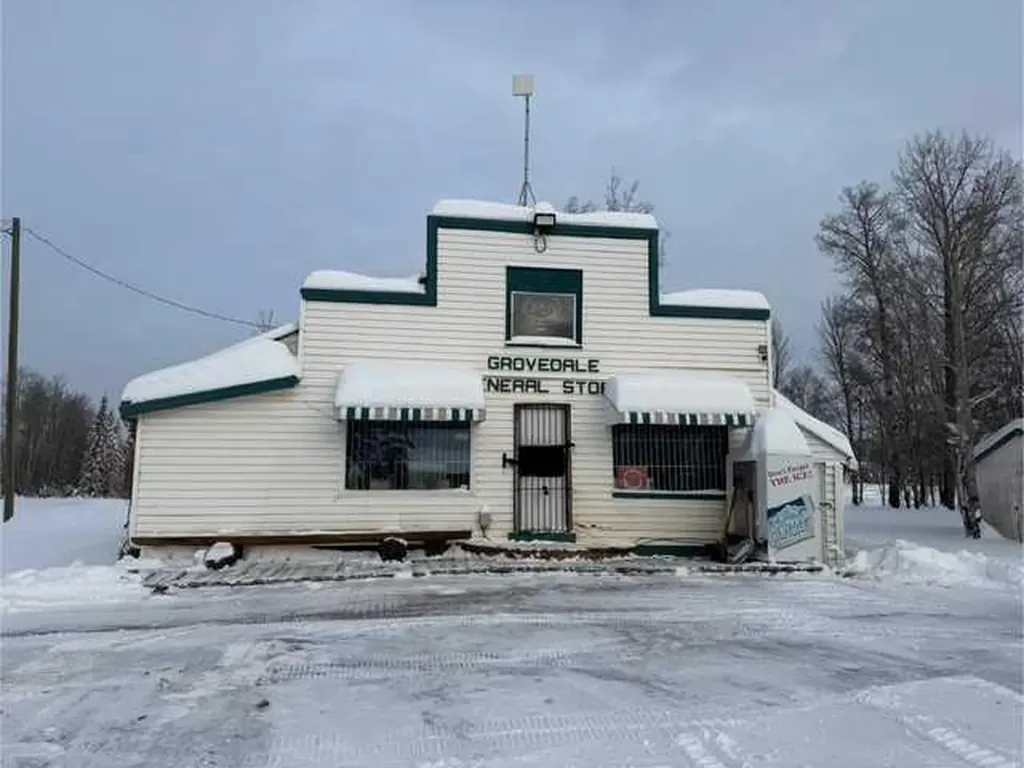 Lot D Main Street Grovedale AB T0H 1X0