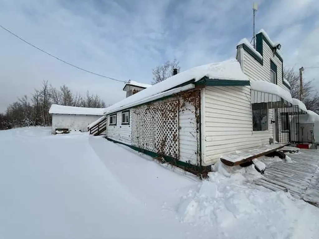 Lot D Main Street Grovedale AB T0H 1X0