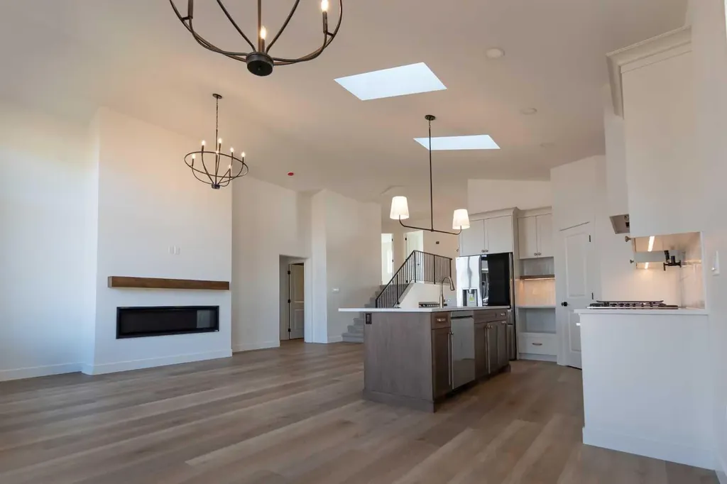 639 Sixmile Crescent S Lethbridge AB T1K 8J2
