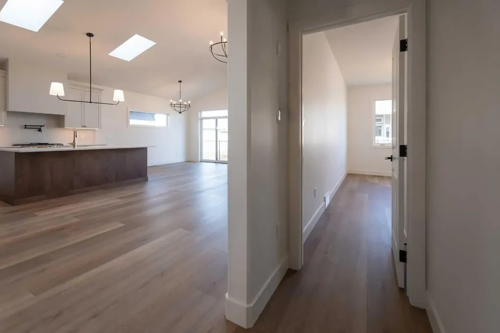 639 Sixmile Crescent S Lethbridge AB T1K 8J2