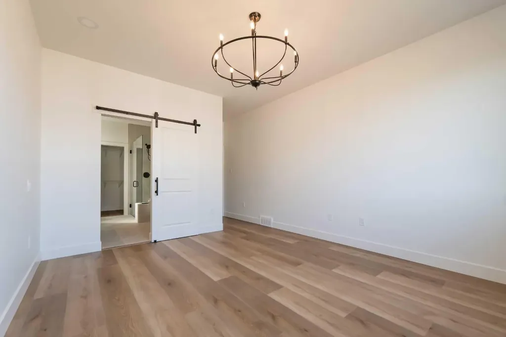 639 Sixmile Crescent S Lethbridge AB T1K 8J2
