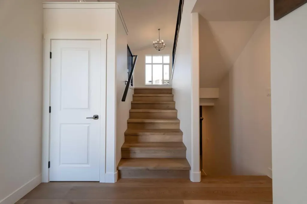 639 Sixmile Crescent S Lethbridge AB T1K 8J2