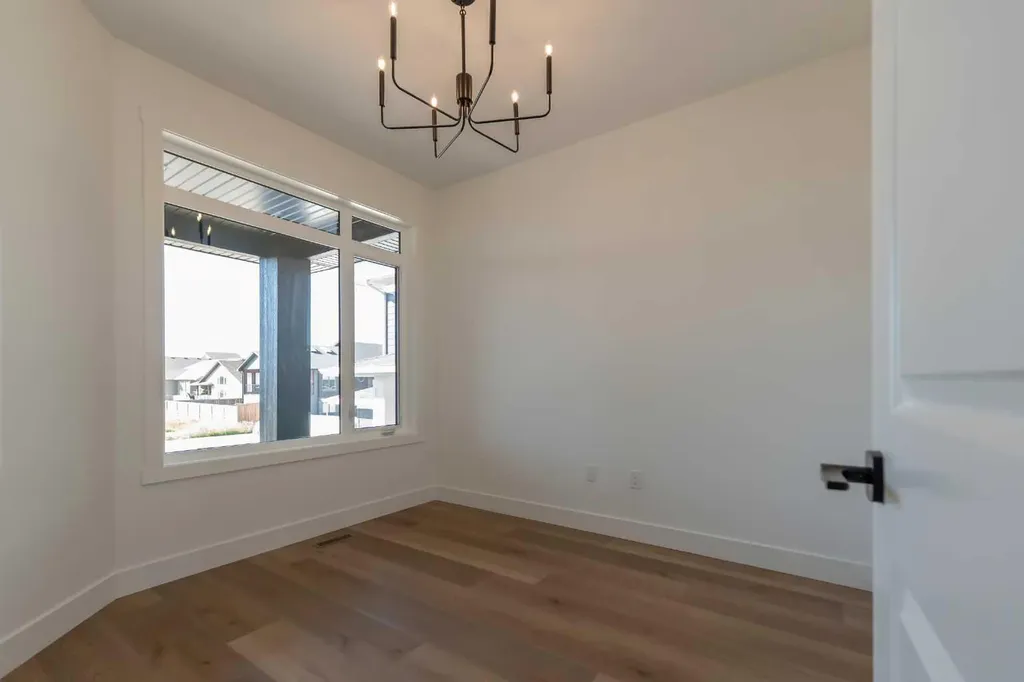 639 Sixmile Crescent S Lethbridge AB T1K 8J2