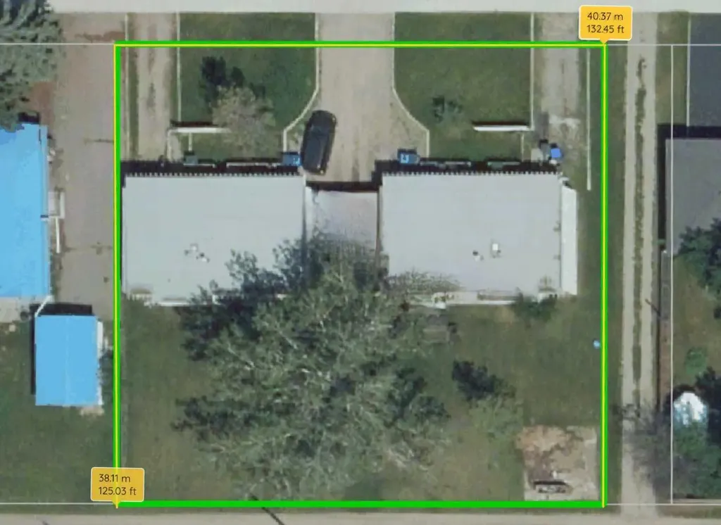 227 53 Avenue E Claresholm AB T0L 0Z0