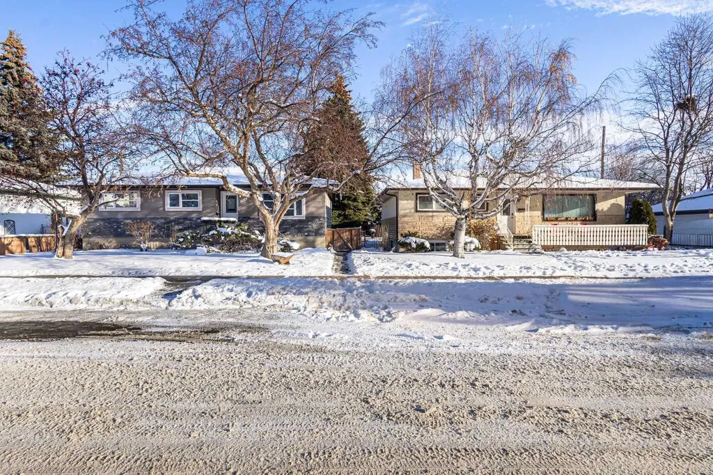 2812-2816 24 Street NW Calgary AB T2M 3Z3
