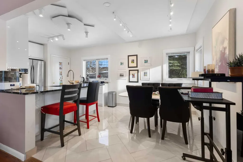 2812-2816 24 Street NW Calgary AB T2M 3Z3