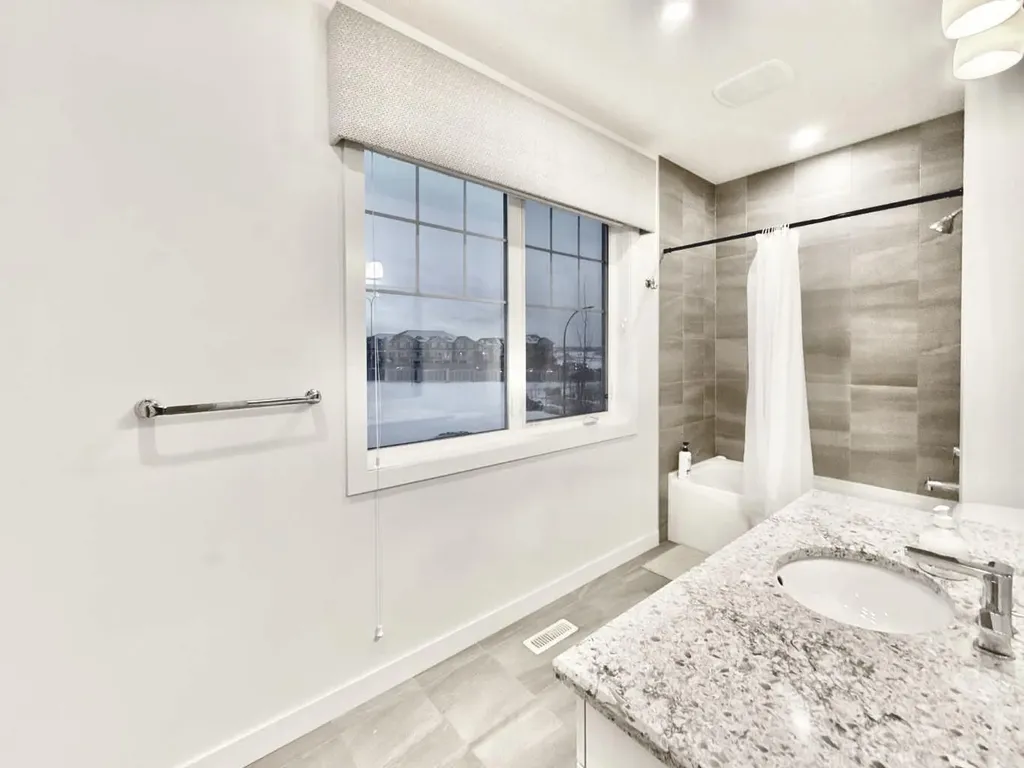 148 Carrington Circle NW Calgary AB T3P 0Y6