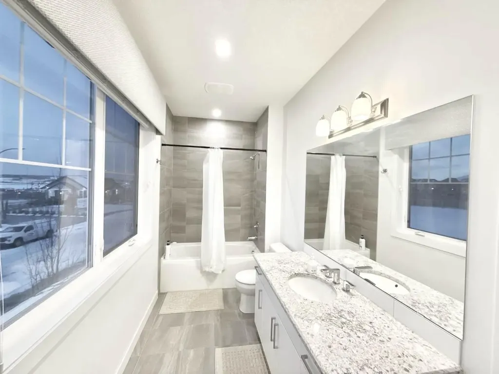 148 Carrington Circle NW Calgary AB T3P 0Y6